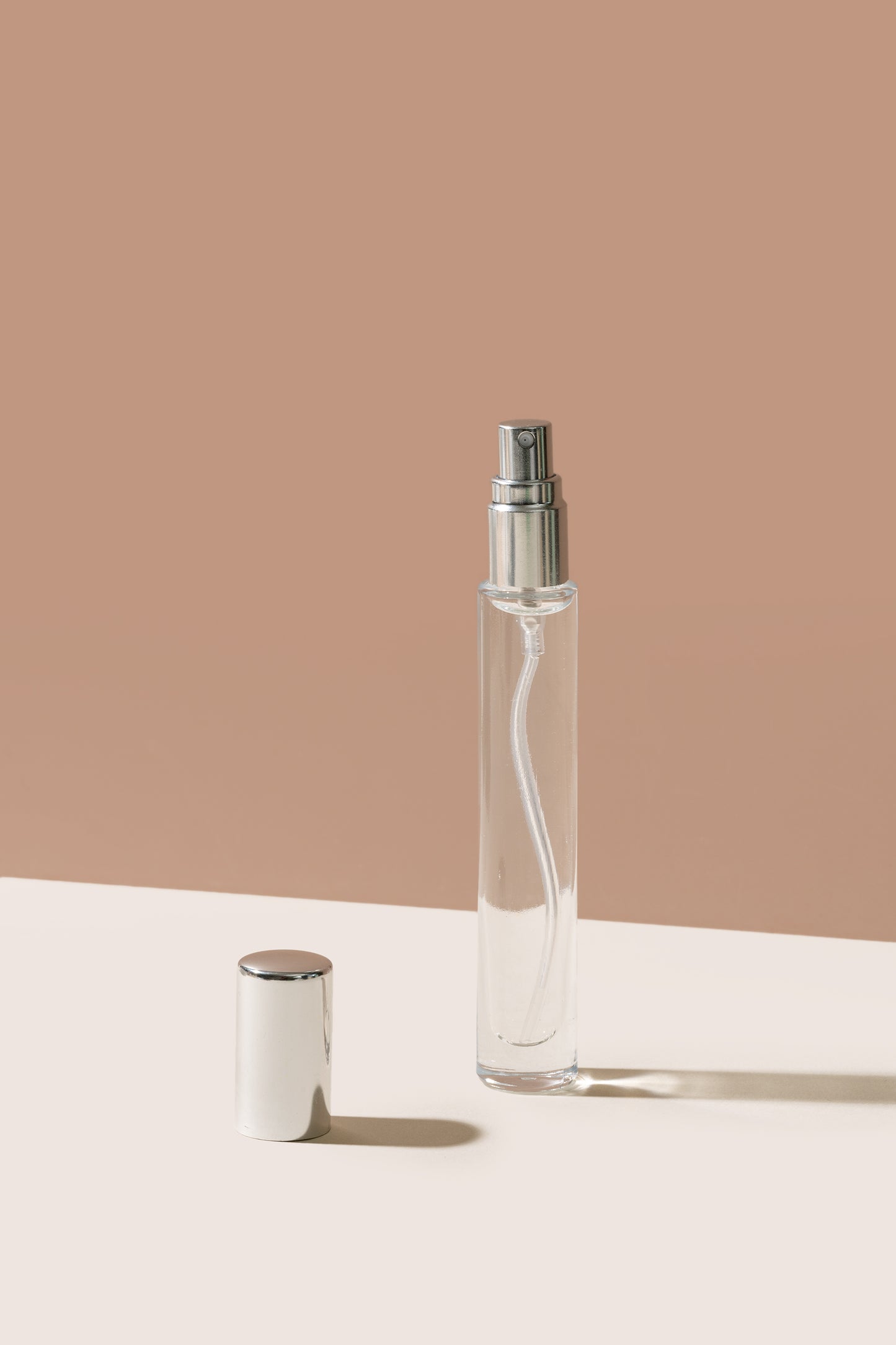 Elia Glass Spray Cylinder Bottle